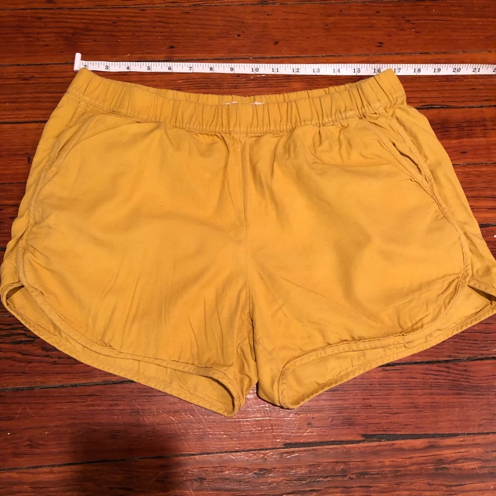 Madewell yellow pull-on shorts